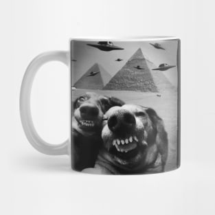 Funny Dog Selfie Alien UFO Invasion Pyramid Egypt Giza Meme Mug